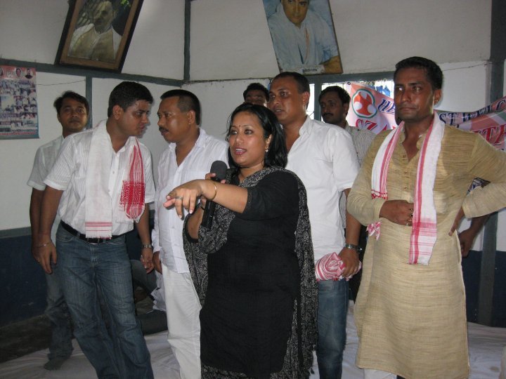 szarita's tweet photo. I have led North East india as incharge for the #AAKS exercise & #Assam launched the program Nationwide. It was one of the most successful tools to reconnect with the workers at the grassroots. @RahulGandhi @BhanwarJitendr1 @manickamtagore @SATAVRAJEEV https://t.co/jwxA2X9MhM