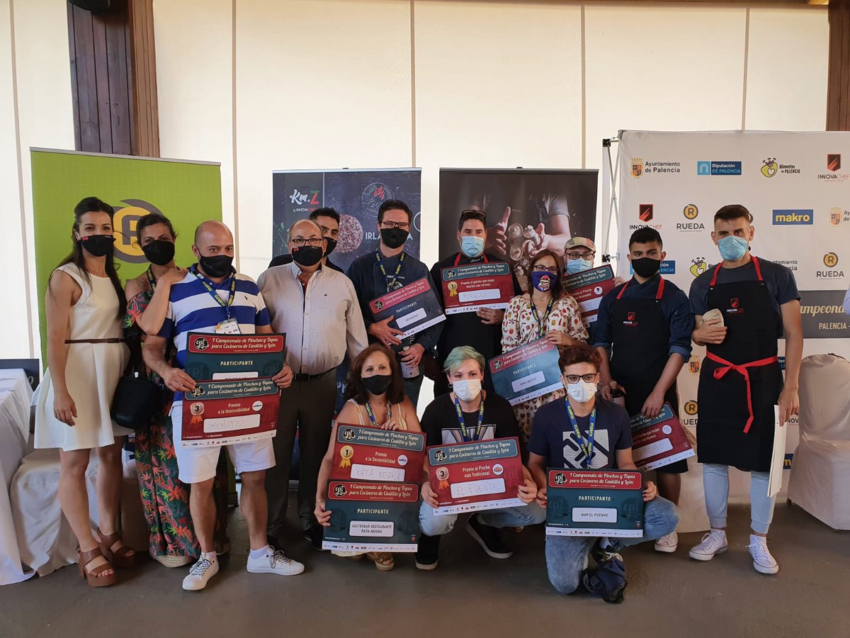 El restaurante vallisoletano Suite 22 se alzó con el primer premio del I Campeonato de Castilla y León de Pinchos y Tapas celebrado en #Palencia, al que le siguió el Bar Puerto Chico de #Valladolid y el Restaurante Estoril, en Ciudad Rodrigo #Salamanca

innovachef.com/ganadores-del-…