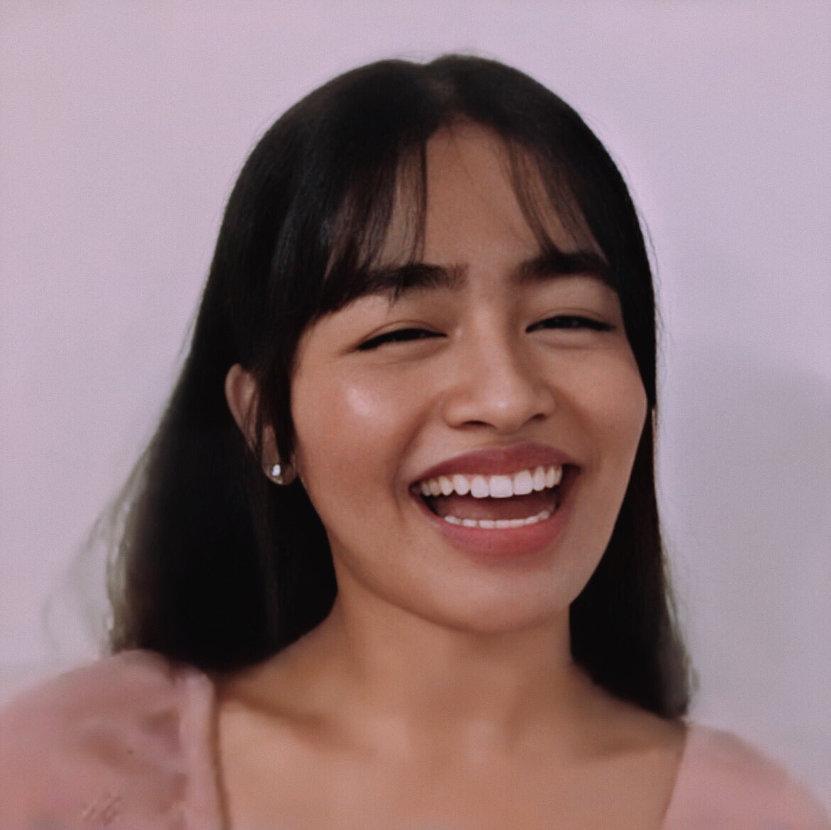 esclitovivoree's tweet photo. i love you, @vivoree. ☁️ https://t.co/FcZzY2APWK
