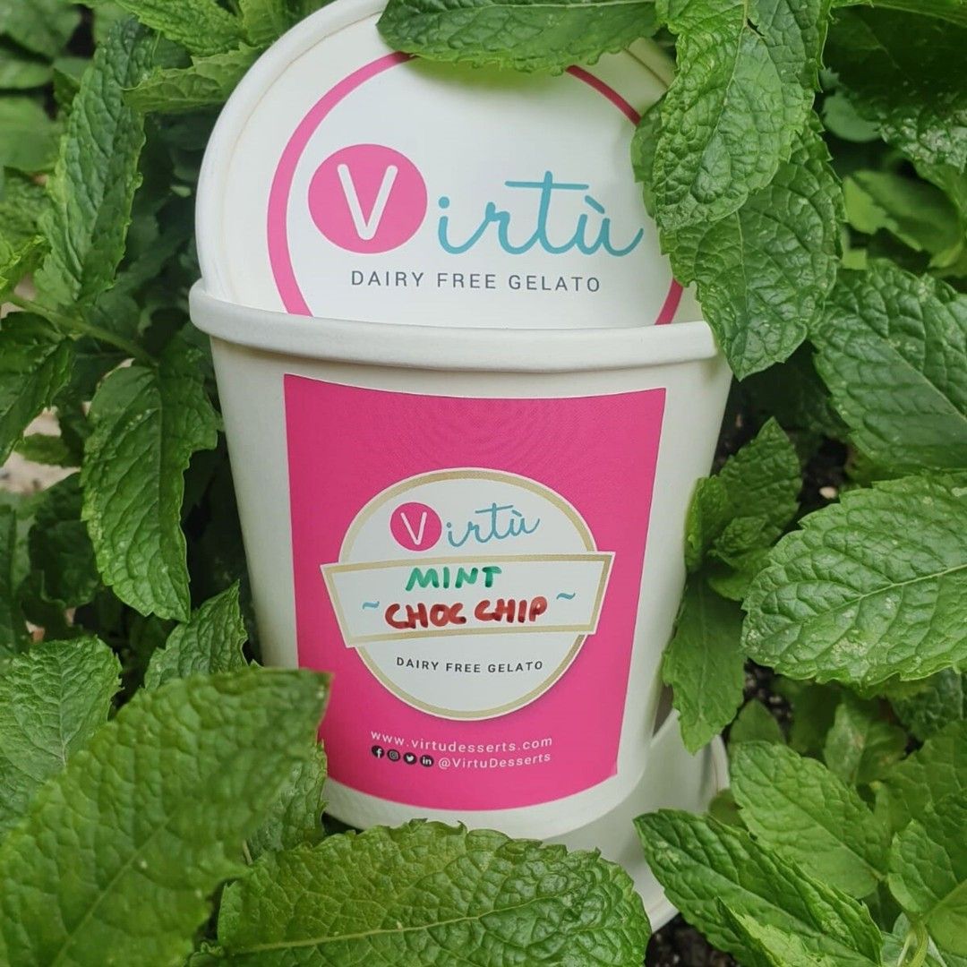 One of the classic flavours #mintchocchip is still a firm favourite, being our most delivered pot. Not going to lie, when it's made here weekly @virtudesserts HQ, we always make a little extra for us to tuck into😎 . . . #gelato #icecream #gelatoartigianale #foodie