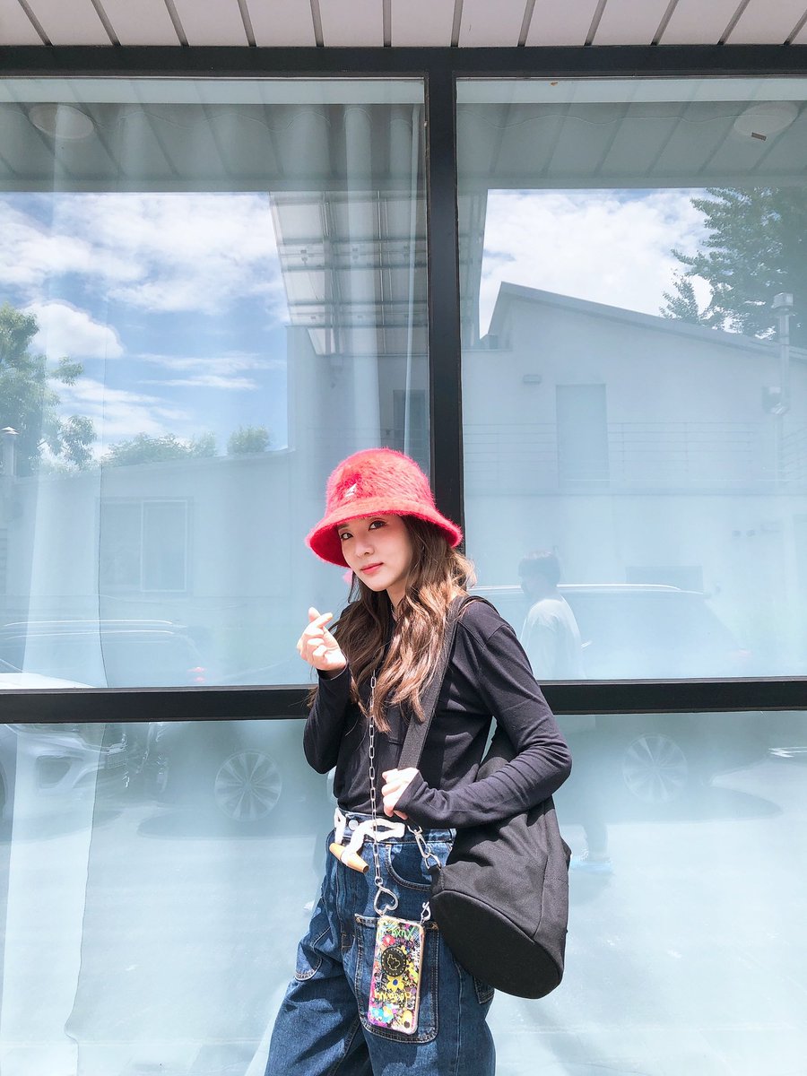 krungy21's tweet photo. 출근길♥️ https://t.co/w6dX5Minky