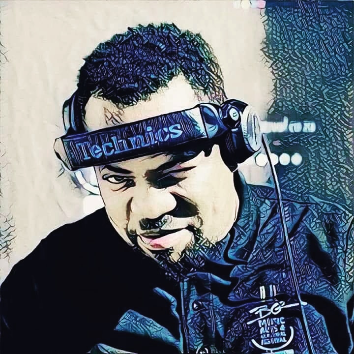 thebydee's tweet photo. I'm THEBY-D KA LEBITSO, THAT GUY WHO SERVES GOOD MUSIC

https://t.co/yTXaCx77gt

https://t.co/Pgd4R639Oe

DOUBLE MIX

DOWNLOAD AND SHARE

ENJOY https://t.co/TAbfDNhCLi