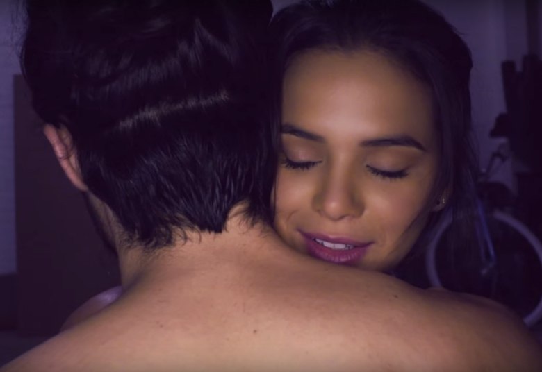 HaminySevero's tweet photo. Agora eu sei o pq que a Bruna fez essa cara no clip do Tiago Iorc  #tiagoiorc https://t.co/cmgiHpFVDx