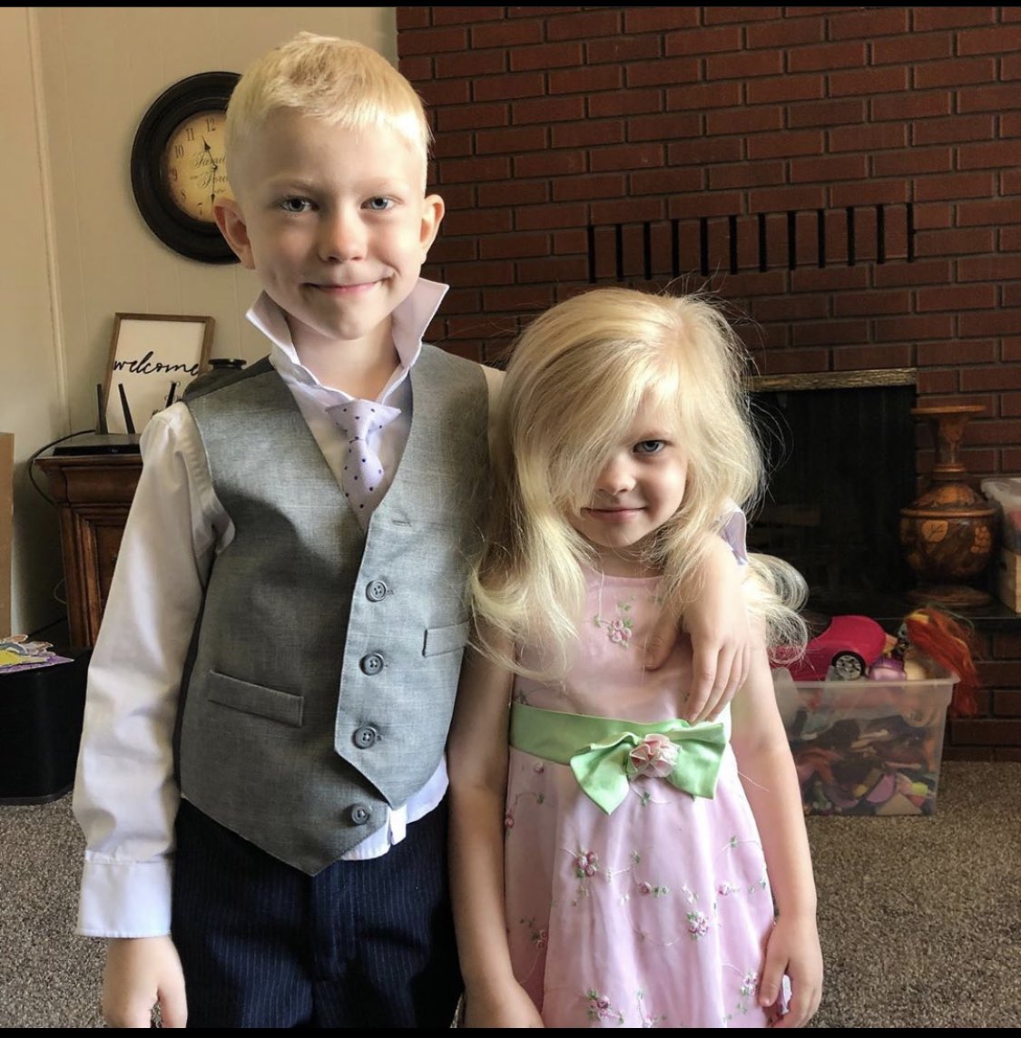 TimKennedyMMA's tweet image. Meet Bridger. He saved his little sister from a dog attack. Be like Bridger. Protect the weak, never back down, fight for what you love. This six-year-old said after stepping in front of a charging dog and 90 stitches that “if somebody had to die I thought it should be me.” #hero