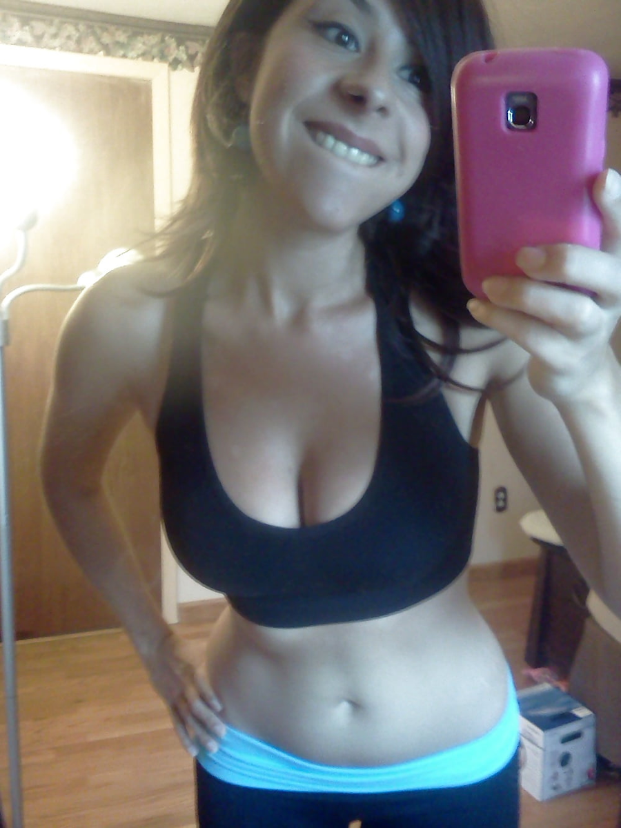 NadiaVolkoba's tweet photo. ¿la ropa deportiva es sexy? #follable #horny #teen #nude #tits #pussy #f4f #follow4follow #sexy #pijama #pack #selfie #selfiehot #privado #caliente #mañana #sexo #sex #coger #llamame #hot #mandaPM #pack #privado #sexoduro #anal #soltera #disponible #tetas #tits https://t.co/7nr1YEfn2L