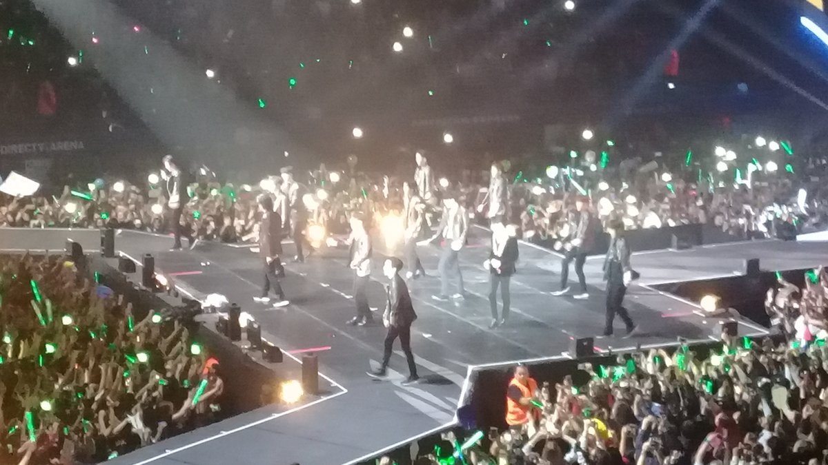 ayebuu's tweet photo. Hace 2 años GOT7 se presentaba en Argentina con #EyesOnYouTour 😭💚😍 HERMOSO
@GOT7Official #GOT7 @ArgentinaIGOT7 https://t.co/HvIRRBWv8K