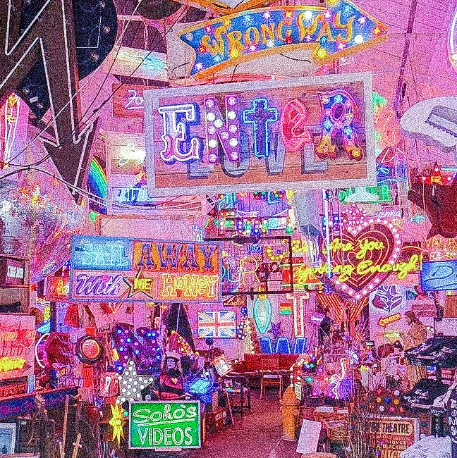 devasomi's tweet image. 𝘴𝘰𝘮𝘴𝘰𝘮!! 
     𝙳𝚎𝚟𝚊' - somi girl in 𝟸𝟶𝟶𝟷's 
   artist form THEBLACKLABLE
           แลกฟอล - ตามทัก 
                    🧡🍊
- ยพท ลฟตท