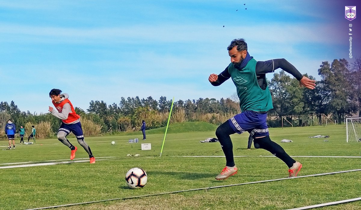 DefensorSp's tweet photo. 🏋🏽♂️⚽️ ¡Se vienen los amistosos! ¡A dejarlo todo como en cada entrenamiento!🟣
⌚️ 9:30 hs
📍 #ComplejoArsuaga
👊🏽 ¡Vamos los #Tuertos! https://t.co/BOLx0iYXv4