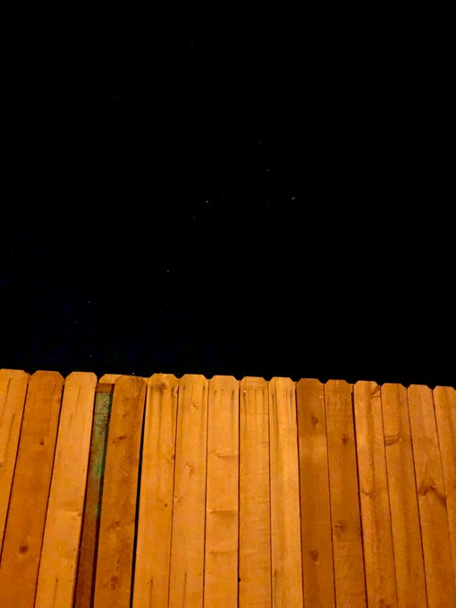 WELL DAMN😰🤭😬🙄they brought a whole damn army🛸👽🛸into my neighborhood tonight🤣  P.S: this NEW IPHONE11📱camera<a href="/tag/juliland"class="tags"><span>#juliland</span></a>