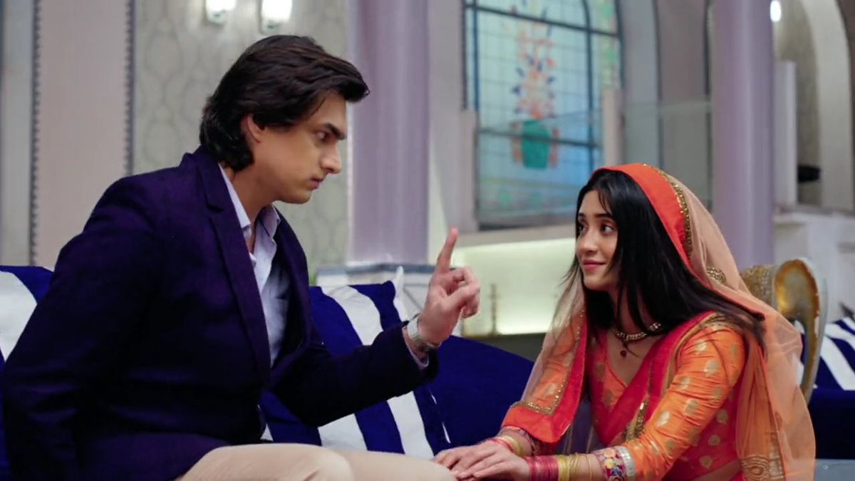 Pati ki seva karna toh patni dharm hota hai Kartik Ji  #Kaira  #Shivin  #yrkkh