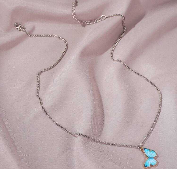 lemonsoofficial's tweet photo. สร้อยคอรูปผีเสื้อไล่ระดับสีน้ำเงิน🦋✨ ราคา 49.-
#สร้อยคอ #สร้อยข้อมือ #สร้อยคอเกาหลี #สร้อยคอแฟชั่น #สร้อยคอแฟชั่น #สร้อยคอผีเสื้อ #พร้อมส่ง #ราคถูกมาก #ราคาถูกที่สุดในไอจี #ราคานักเรียน https://t.co/QN2EAVyd5g