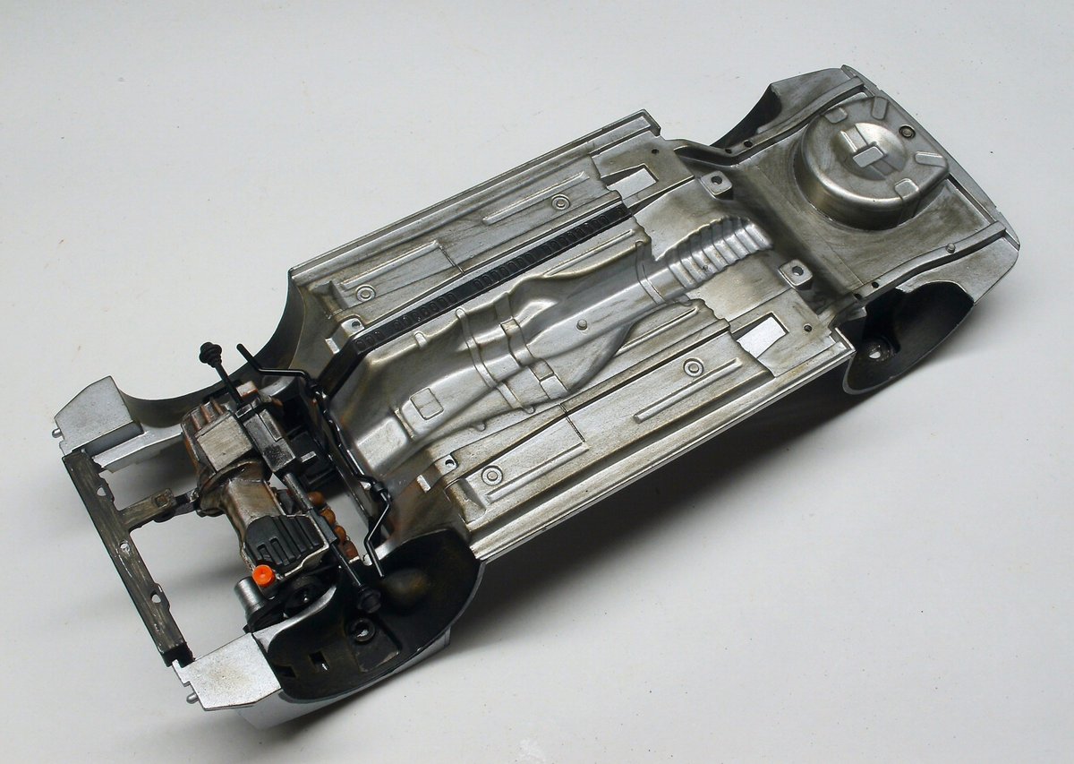 HirakawaDavid's tweet photo. A build of the Celica. The engine bay was nearly all scrath built. The ECU was taken from a Dodge Viper. #HirakawaStudios #Toyota #Celica #SSIII #Tamiya #Scalemodel https://t.co/1bohvhs752