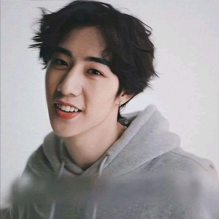 mark tuan smiling - a thread