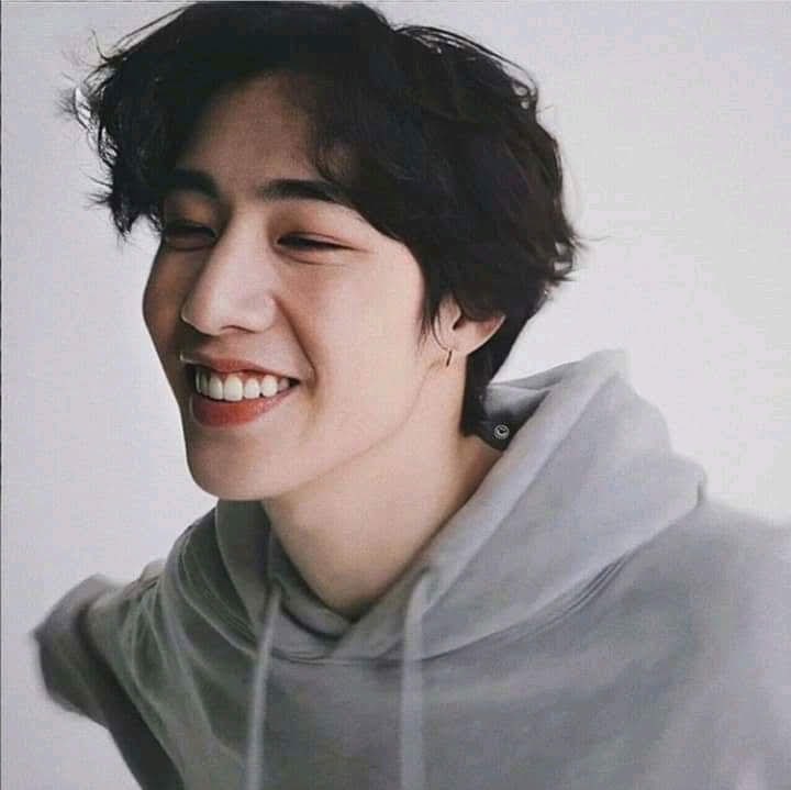 mark tuan smiling - a thread