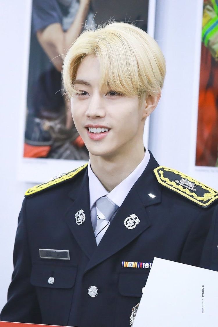 mark tuan smiling - a thread