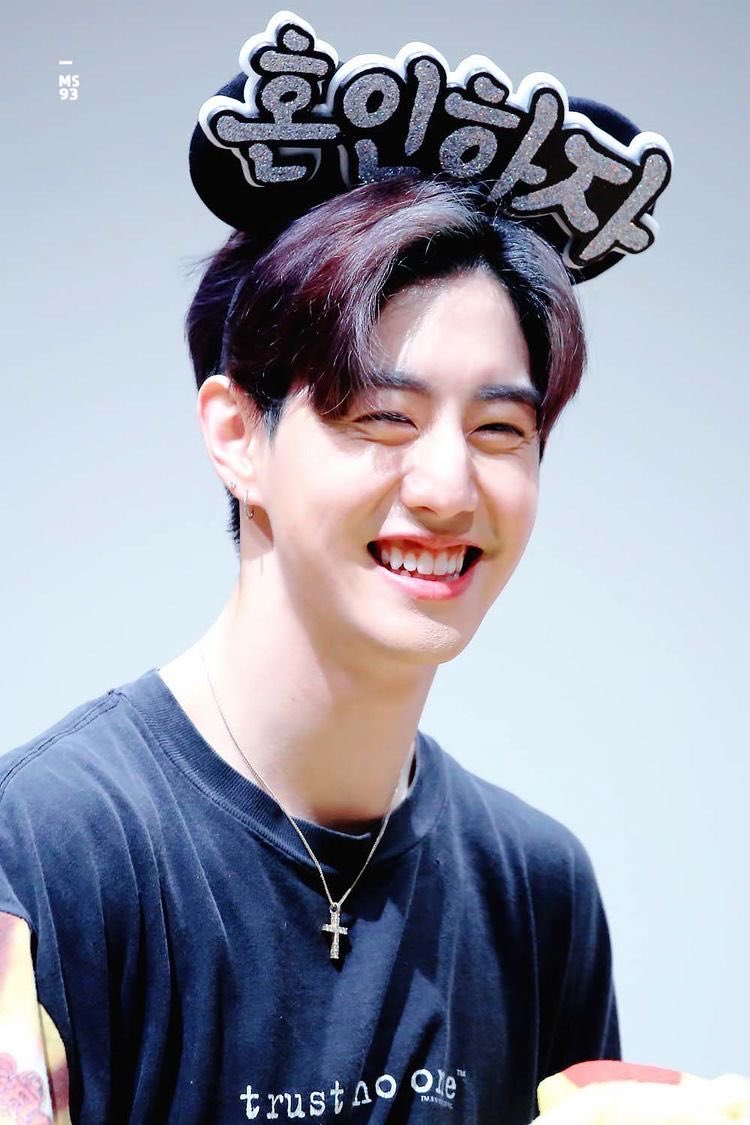 mark tuan smiling - a thread