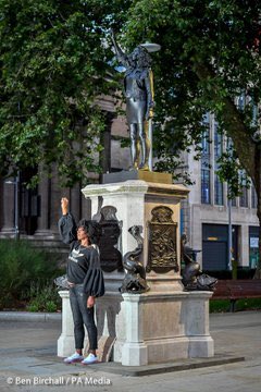 An unofficial replacement for the Colston Statue this morning in Bristol.It’s called ‘A Surge of Power (Jen Reid)’ by sculptor Marc Quinn.(pics by  @BenBirchallUK)