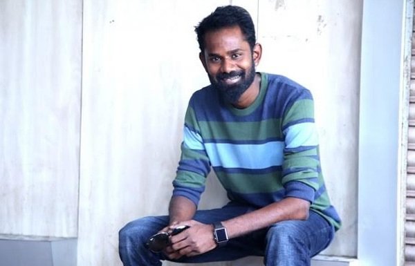 FcRameshthilak's tweet photo. Keep ur smile always on 
   If it gets off the whole world will become dark😍🥰🤩🙂🙂 https://t.co/0IZGp2dH6u
