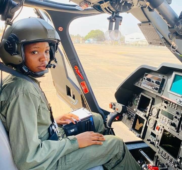 Gidi_Traffic's tweet photo. "@Austynzogs: @Gidi_Traffic SAD: Flying Officer Tolulope Arotile,the first-ever female combat helicopter pilot in Nigeria,is dead. She was  23 years of age.
Arotile died as a result of head injuries sustained from a road traffic accident at Nigerian Air Force (NAF) Base Kaduna. https://t.co/kJF8HCRfJw