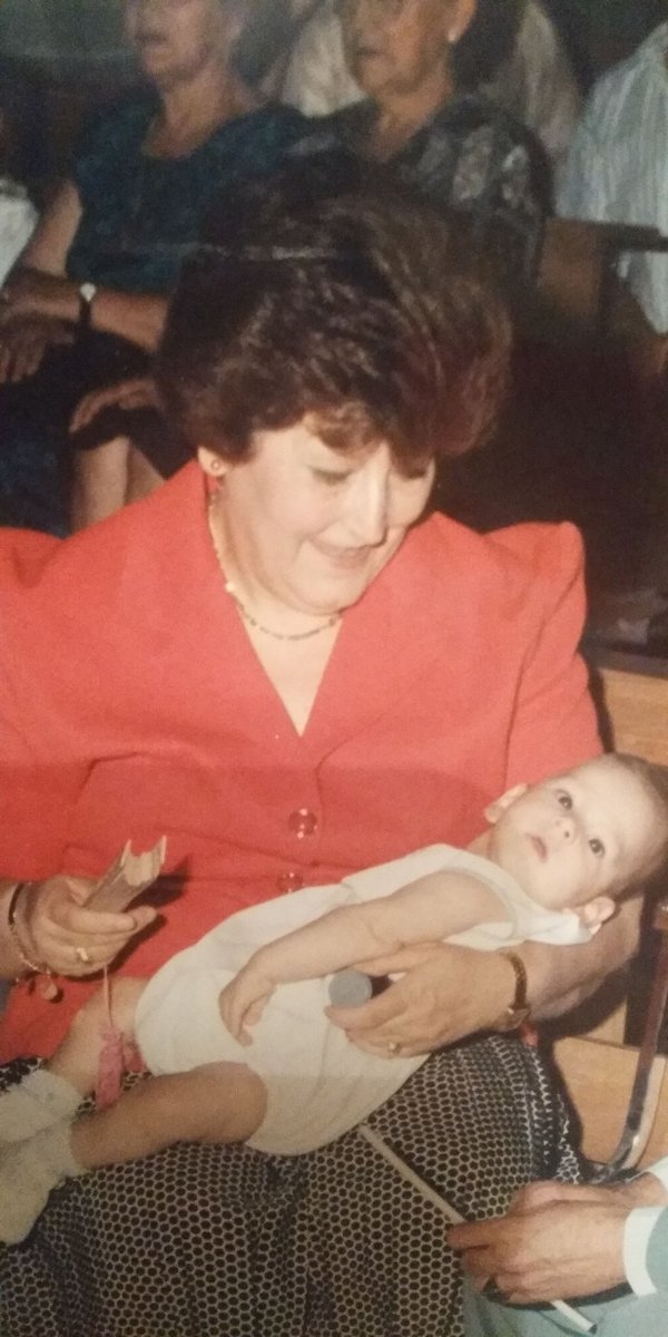 RoberGomez14's tweet photo. Se apagó tu luz, tu magia, tu vida.
Nos dejas con el vacío de quien llena de felicidad tu vida y ha rebosado bondad en ella.

Te quiero mucho, muchísimo.

Eres eterna. https://t.co/HRy2CwUk6g