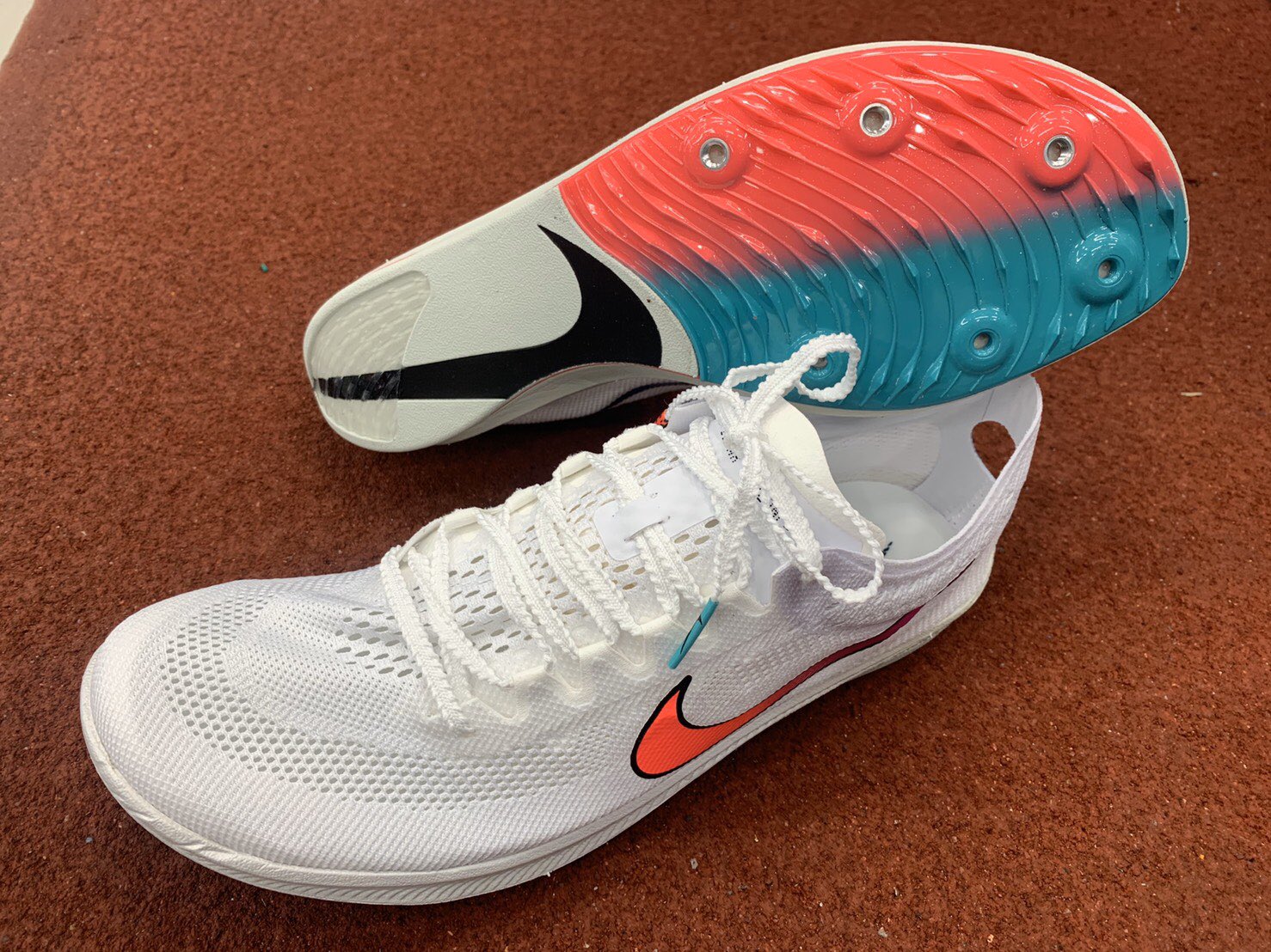 Nike ZoomX Dragonfly 28.0cm 【公式通販】