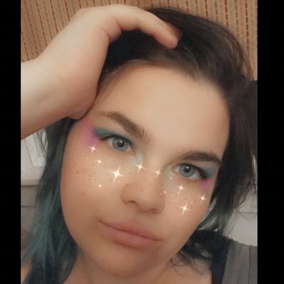 Genuiya18's tweet photo. Colors showing who you are within what we are suppose to be within the peace and beauty. #NewProfilePic https://t.co/wFr4VOo4xt