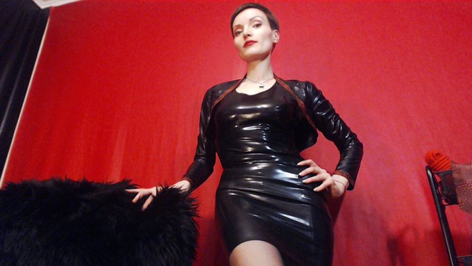 #fetish #latex #kinky #imlive #femdom #TheLatexQueen Come over to check My new Dungeon ;) https://t.co/RbC0laCPVP<a href="/tag/fetish"class="tags">#fetish</a><a href="/tag/latex"class="tags">#latex</a><a href="/tag/kinky"class="tags">#kinky</a><a href="/tag/imlive"class="tags">#imlive</a><a href="/tag/femdom"class="tags">#femdom</a><a href="/tag/thelatexqueen"class="tags">#TheLatexQueen</a>