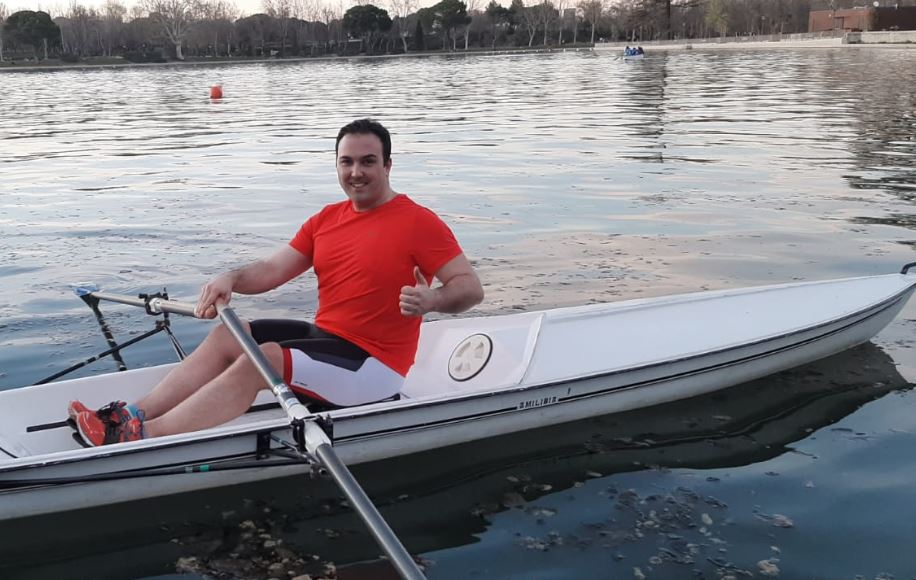 El remo español reflota con nuevos adeptos 🚣🇪🇸 Récord de participación en el test de acceso a la selección nacional con deportistas de otras disciplinas como Enrique Floriano, David Casinos o Javi Reja 🎙️ Hablamos con ellos 📰NOTICIA por <a href="/JesusOrtizDXT/">Jesús Ortiz García</a> ➡️ dxtadaptado.com/blog/2020/07/1…