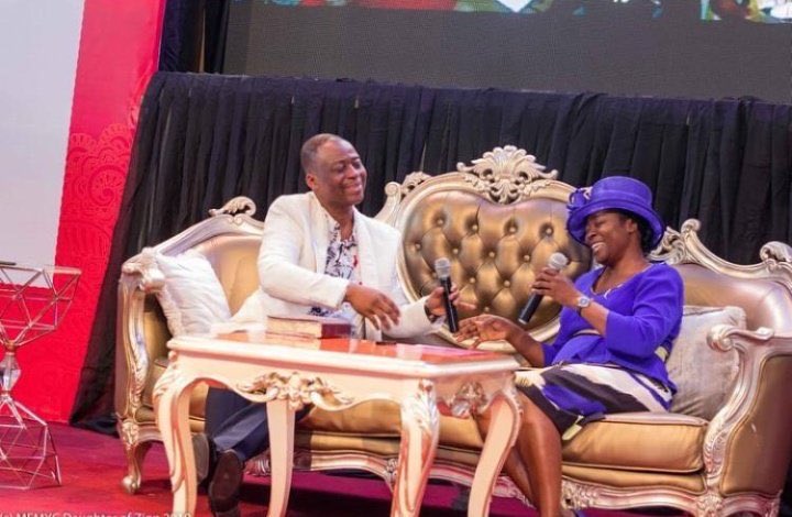 OriDharmi's tweet photo. HAPPY BIRTHDAY Dr. Daniel &amp; Pastor (Mrs.) Shade Olukoya. Thank you for being a blessing to this generation. Long Life filled with God’s Favour and Grace. https://t.co/QDWgOutcBJ
