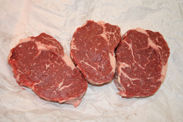 Ribeye?

bit.ly/2YTg62T
 #butcher #masterbutcher #organicbutcher #craftbutcher