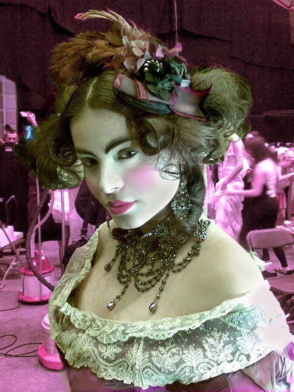 NinasHairParlor's tweet photo. The Modern Victorian look we created for the @BBCScienceNews documentary on colour mauve. Hair/mup @TheIssidora 💜 https://t.co/X8Q6dIc2QV