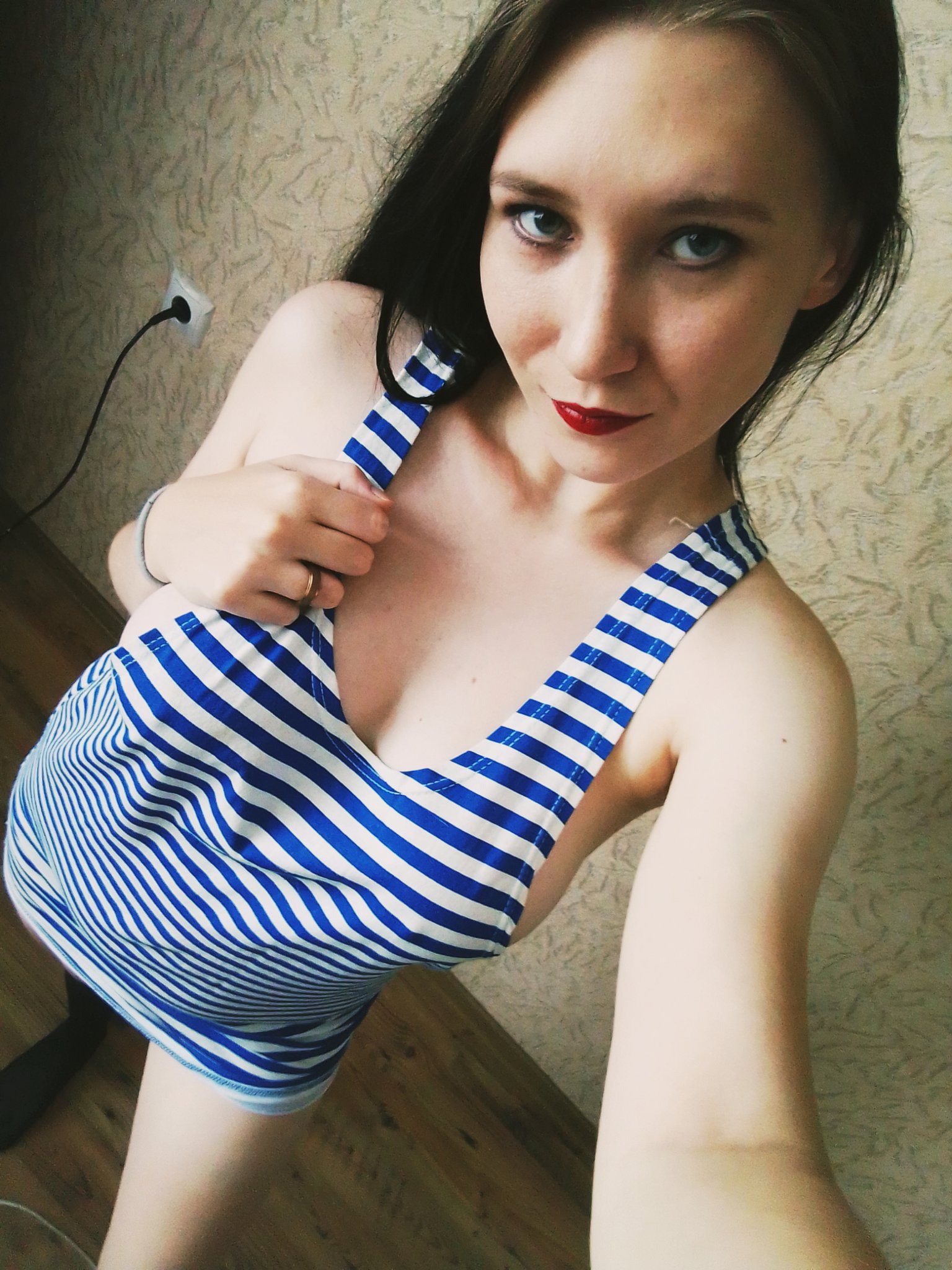 hello everyone)) don't forget to visit my profile https://t.co/ErEM7DeVH0 there's a lot of new stuff in there)) https://t.co/YNyiQLiJG4