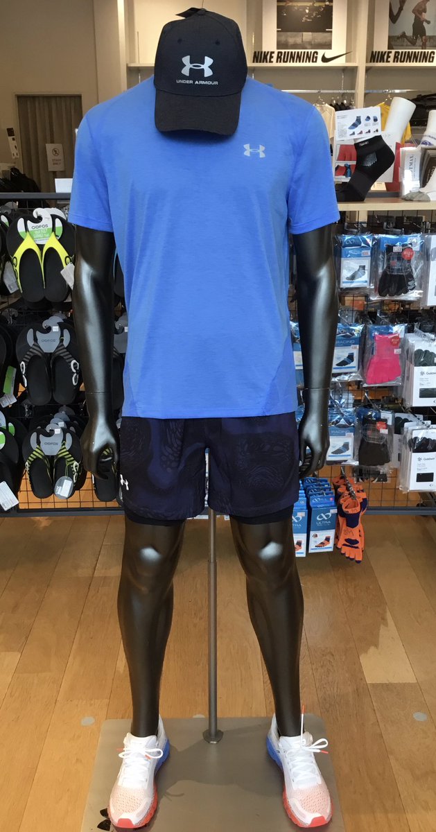 ARTSPORTS_1967's tweet photo. #アートスポーツ本店 です。
#アンダーアーマー 商品が一部 #SALE になりました🏃♂️🏃♀️
Tシャツ:防臭加工◉通気性◉肌触り◉
パンツ:インナーハーフタイツ&携帯収納ポケット付き
#SPEEDPOCKET
#ランニング にオススメウェアです😊
https://t.co/HCbdElnodQ
https://t.co/Rsyu3vlSOu https://t.co/GyzlwPRrPx