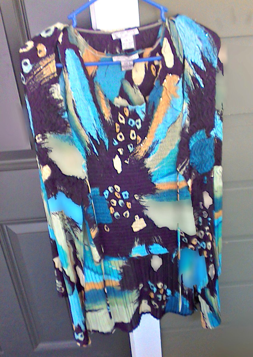 lorraine2448's tweet photo. New Listing add this lovely designer twin set to your wardrobe today great bargain wont disappoint https://t.co/qRMNshDNxE
 #AlbertoMakali #Designer #twinset https://t.co/aOT4mb7sSI