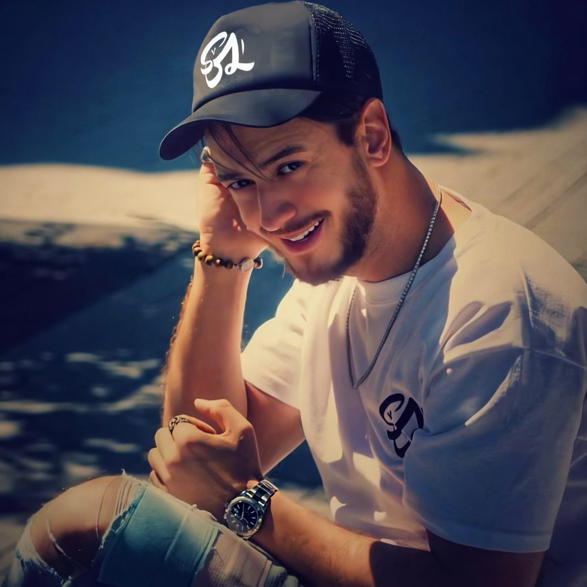 raghadlamjerred's tweet photo. مستنين الايف والأغنية على نار 
We will be proud of you again♥️♥️♥️
#saadlamjarred #Adda_elkalam #عدى_الكلام #saadlamjarred1 #SLsDay https://t.co/t7EGlMSWYZ