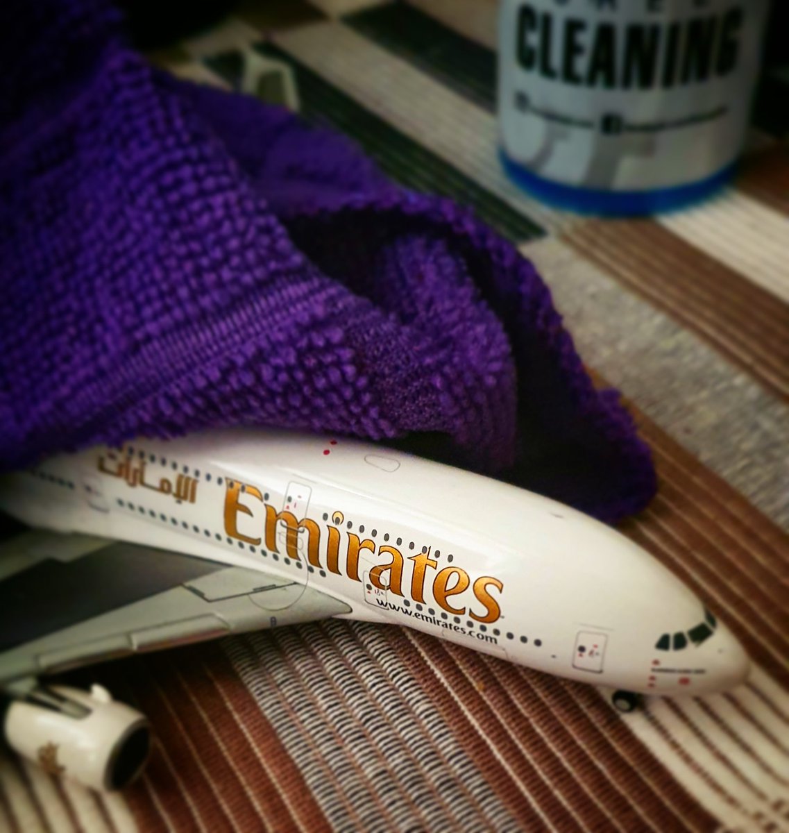 Youssef2u's tweet photo. Dusted off and ready to shine again... #Emirates #dubaiairport #a380model #a380 https://t.co/ziAzl099r3