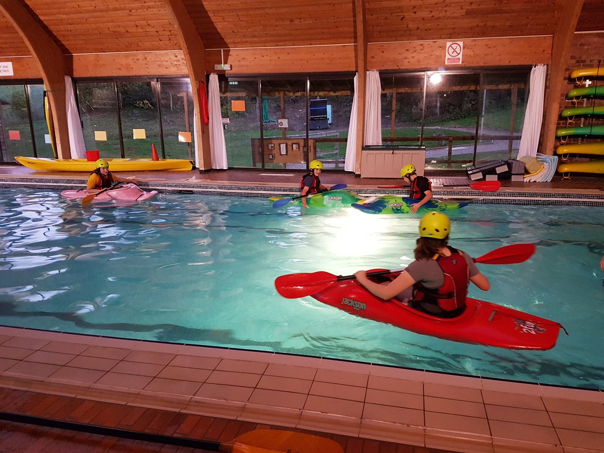 BennettDofE1's tweet photo. Just booked about 20 pool sessions @BowlesRocks for our Y9 Kayak Club, starting in term 1. Another 18 students learning new skills and having fun. Please support this fantastic, local outdoor centre. Lots of activities available.
@bennettmemorial @DofESouthEast @chrismagicianuk https://t.co/7SoDoINsJw