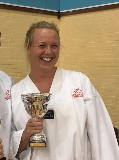 ExerciseSport's tweet photo. Meet Dr Susan Dewhurst-Deputy Head of Department! Susan teaches Fitness Testing &amp; Research Methods in the 1st yr of the SES degree. Susan’s research helps older individuals maintain independence using science for practical solutions. She also coaches netball &amp;trains in Taekwondo. https://t.co/O9Fl8sYJcX