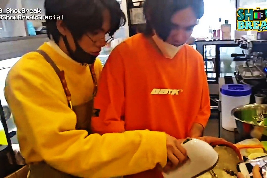 cssndra19's tweet photo. [07•14•20]
Showbreak Season 3:Ep. 8

#SB19_VESTER #SB19_STELL #SB19_STELLVESTER #SB19_SEJUN #SB19DayChallenge15 @SB19Official #SB19_JUNELL #SB19_STELLJUN https://t.co/Ye2jqaOoTo
