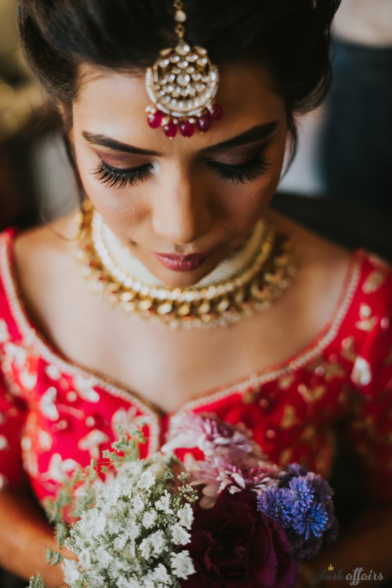 plushaffairs's tweet photo. Bride Jyoti, gracing elegance on her wedding day. 

@plushaffairs 
Location - @SayajiHotelsLtd 

#plushaffairs #weddingphotography #weddingsutra https://t.co/RbCorMxV4S