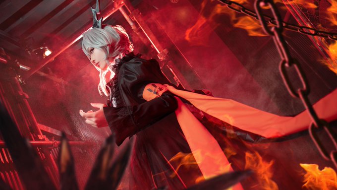 Twitterのコスプレ画像16