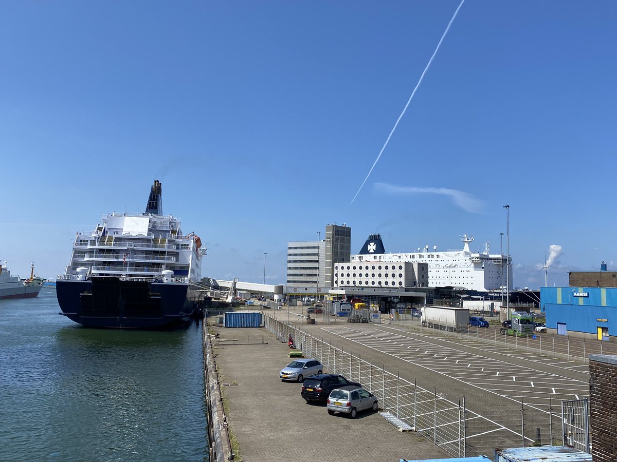 Zeehaven IJmuiden / Port of IJmuiden (@zeehaven) on Twitter photo Na een pauze van DFDS op de ropax route IJmuiden-Newcastle agv van COVID-19, gaat vandaag de route weer van start, waardoor we voortaan weer 1 dfds schip hebben liggen. <a href="/dfdsnederland/">DFDS Nederland</a> <a href="/Portof_IJmuiden/">Port of IJmuiden</a> Na een pauze van DFDS op de ropax route IJmuiden-Newcastle agv van COVID-19, gaat vandaag de route weer van start, waardoor we voortaan weer 1 dfds schip hebben liggen. <a href="/dfdsnederland/">DFDS Nederland</a> <a href="/Portof_IJmuiden/">Port of IJmuiden</a>