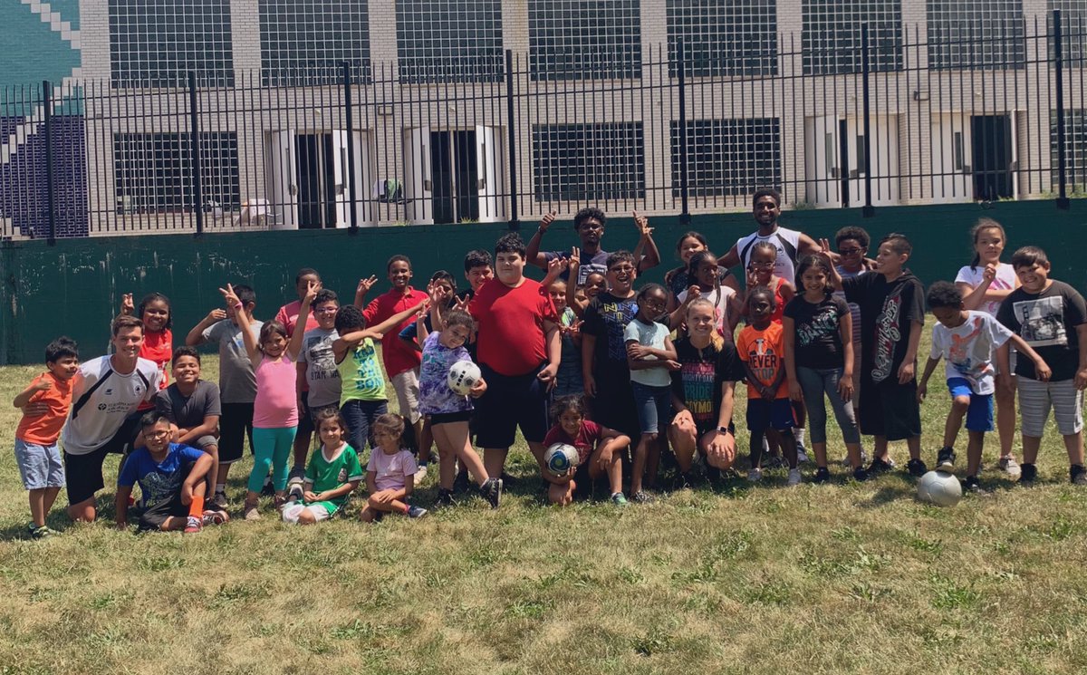 AFCAnnArbor's tweet photo. “Community Kicks is an amazing program with wonderful people who truly want to find ways to give back to the kids and families around us. The smiles and laughs I saw while coaching the kids was one of the most rewarding experiences I’ve had.” @t1arlin #AFCAAFamily https://t.co/MR9YscrlV7