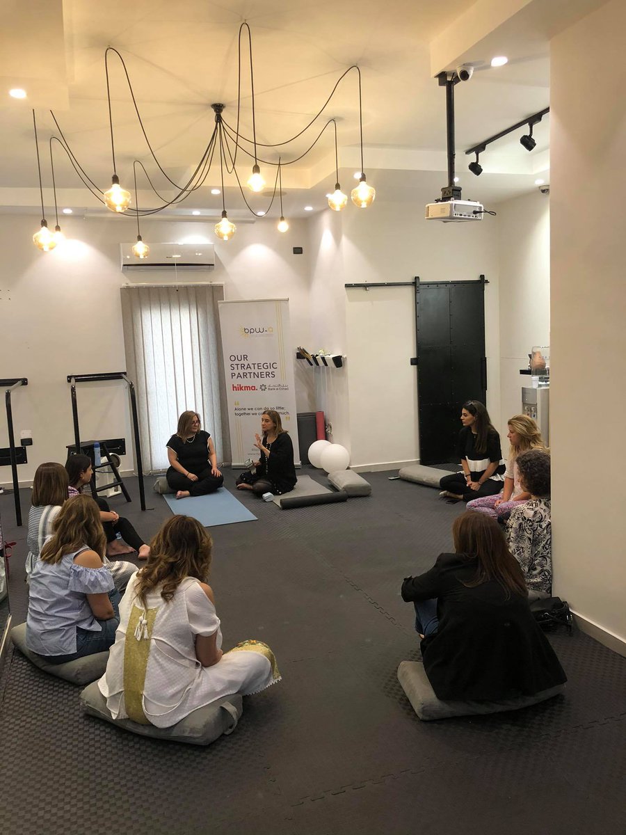 bpwajo's tweet photo. #Breathe_In…. #Breathe_Out!
Highlights from yesterday’s #Holistic_Healing session hosted by our lovely member Ms. Sana Soudi. Where our members experienced the many benefits of healing and starting their journey towards #happier and #healthier_life. https://t.co/2xN6K75IJw