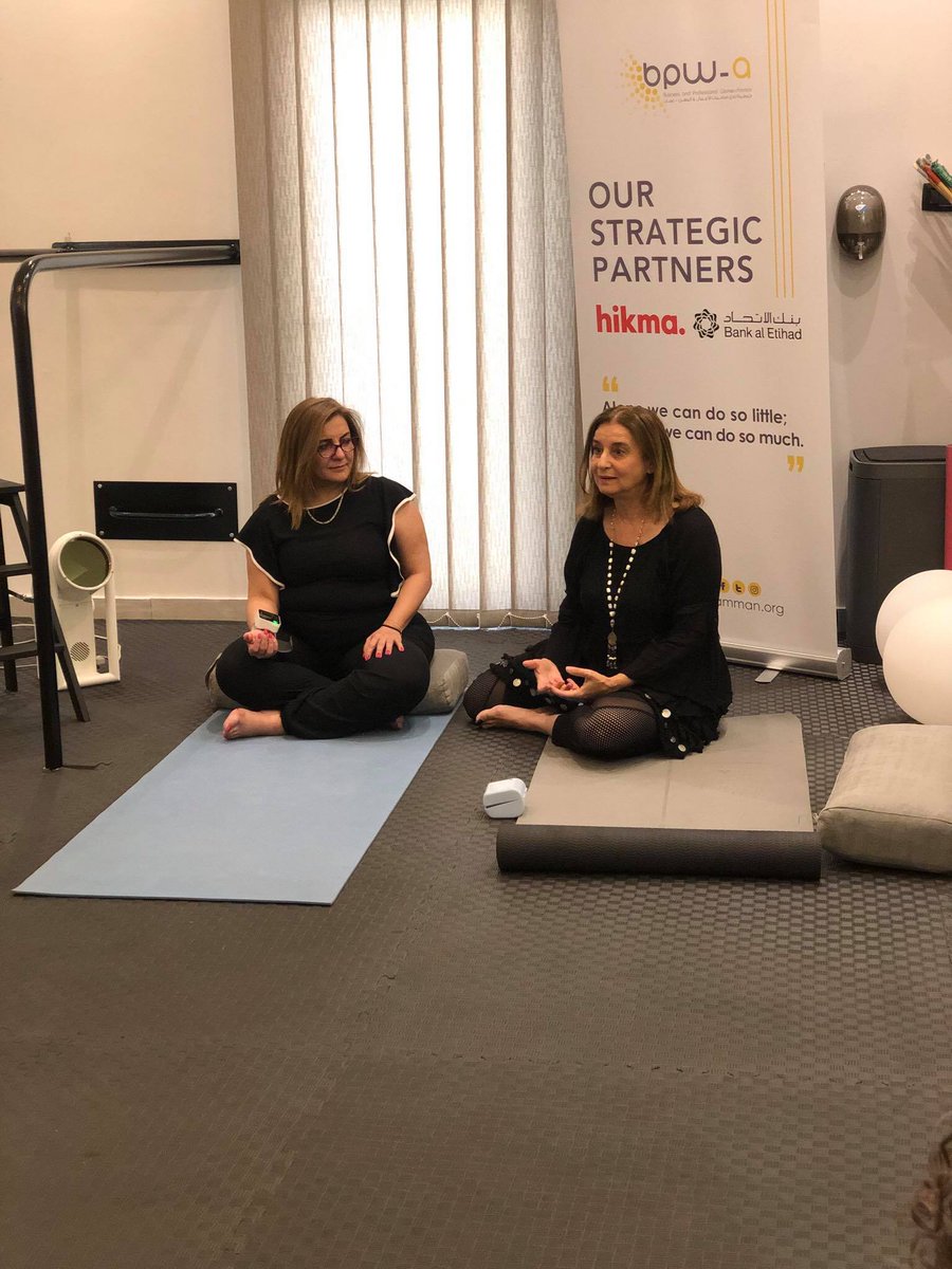 bpwajo's tweet photo. #Breathe_In…. #Breathe_Out!
Highlights from yesterday’s #Holistic_Healing session hosted by our lovely member Ms. Sana Soudi. Where our members experienced the many benefits of healing and starting their journey towards #happier and #healthier_life. https://t.co/2xN6K75IJw