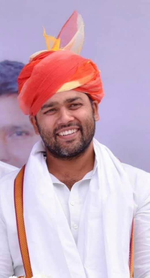 NagarGurup's tweet photo. #मेरा_नेता 
#मेरा_अभिमान👑

#अशोक_चाँदना https://t.co/YzBt9z3W6L