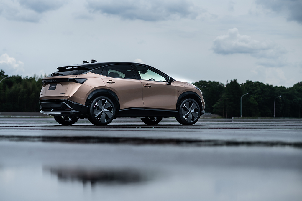CornwallNissan's tweet photo. #Nissan introduces the Ariya, a 100% #electric #crossover. All-new #NissanARIYA #EV delivers #drivingexcitement, #confidence, #comfort and #connectivity @CornwallNissan #NissanMotor https://t.co/nXSPZZHN0n https://t.co/BGgVzche8H