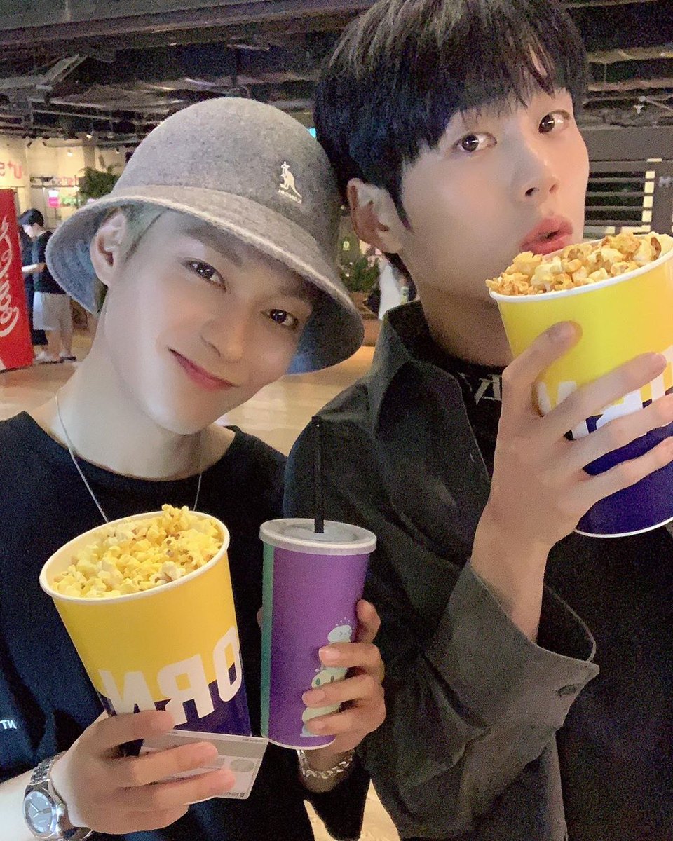  @KNKOfficial220   #KNK   #크나큰