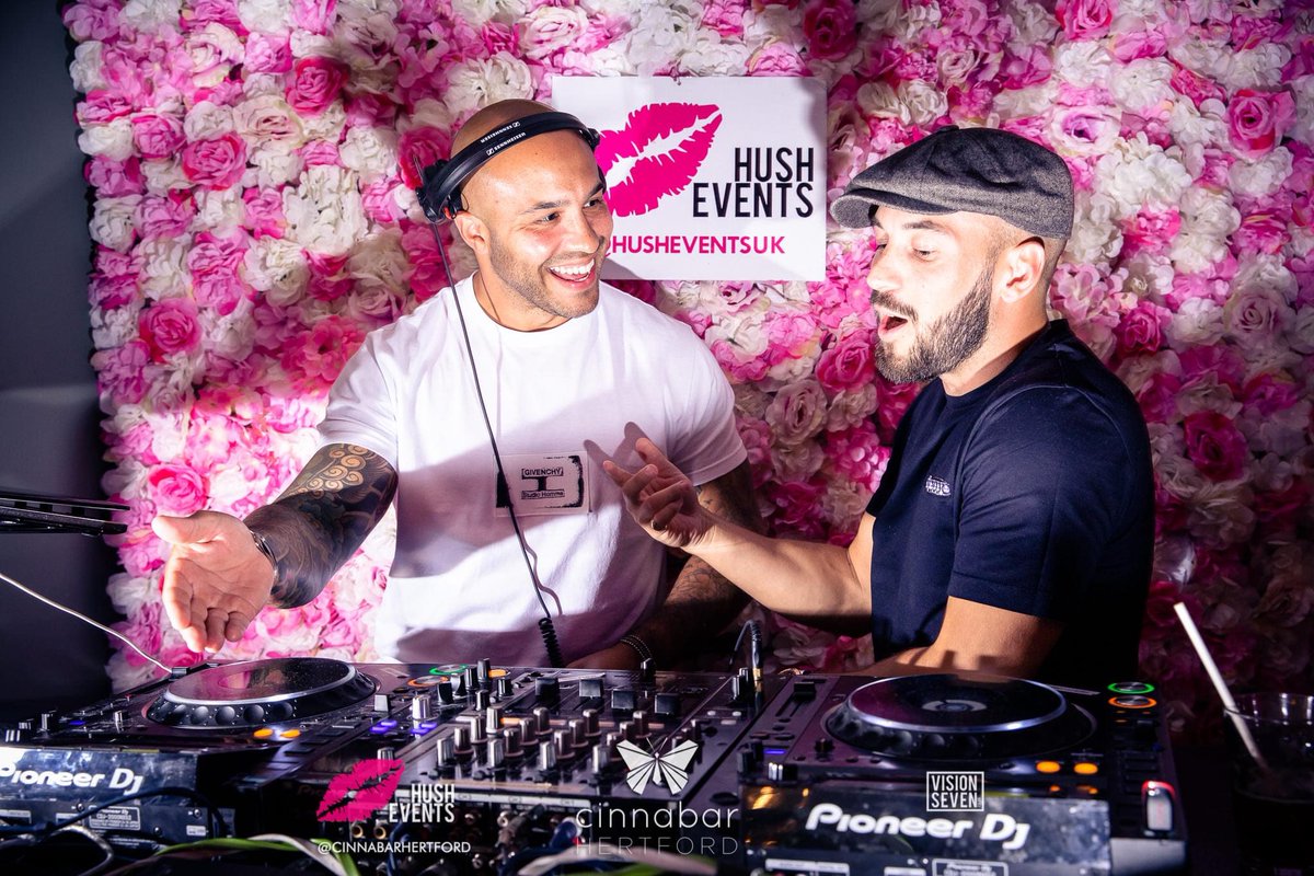 We had a great night on Friday with @husheventsuk for the launch of Supperclub! We can’t wait to do it all again this weekend! 🍸

Have you made a booking? No? Please message us now or follow the link in our bio for all bookings! 📲