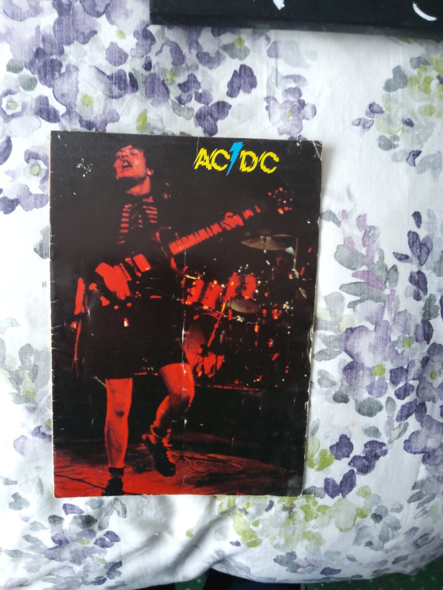 If Back in Black is 40 years old,fuck sake this was my 1st gig back in 1974/75,(jenny Darren) supporting,still play A/C every day,used to walk round house when kids were teething to "Ride on,and Gone shooting